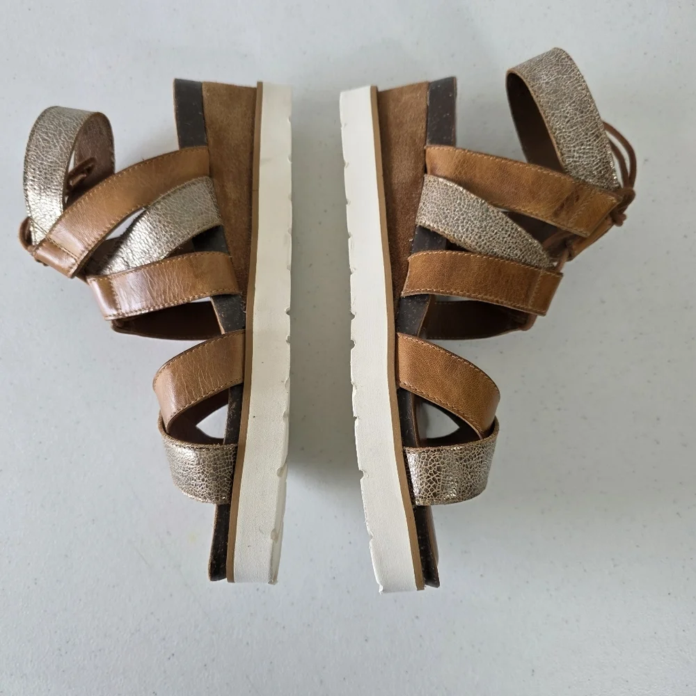 Diba True‎ Gitty Yup Leather Sandals Size 11 M Tie Ankle Strap Metallic Shoes